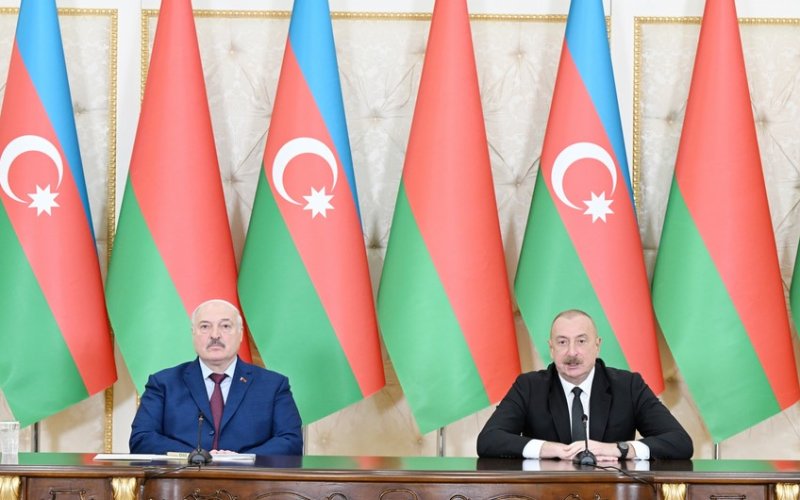 Belarus və Azərbaycan sənaye sahəsində əməkdaşlığı əhəmiyyətli dərəcədə genişləndirməyə hazırdır - Lukaşenko